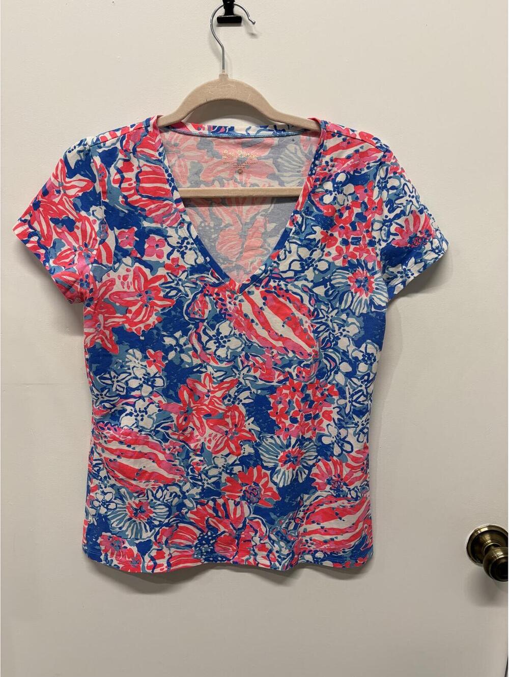 Lilly Pulitzer Floral Print V-Neck Short Sleeve Top Size M